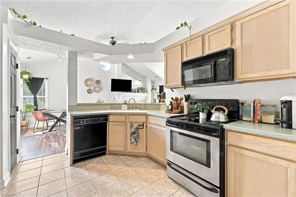 1 Ivy Ridge Court Greensboro, NC 27407