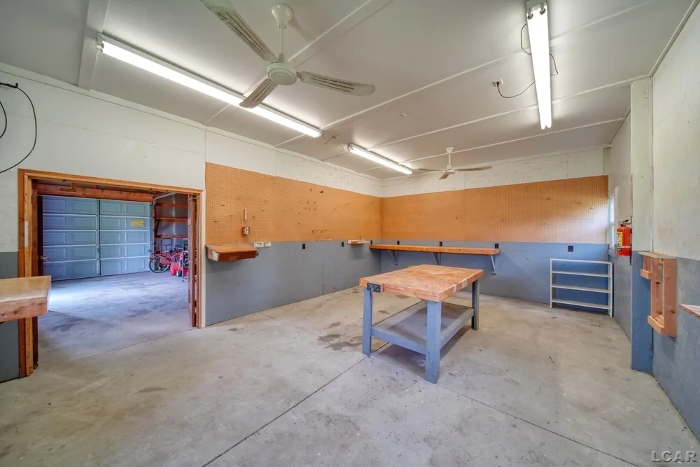 6443 W Beecher Road Dover Township, MI 49235