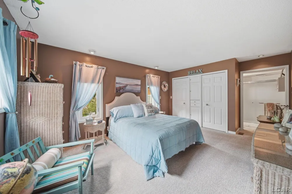 6443 W Beecher Road Dover Township, MI 49235