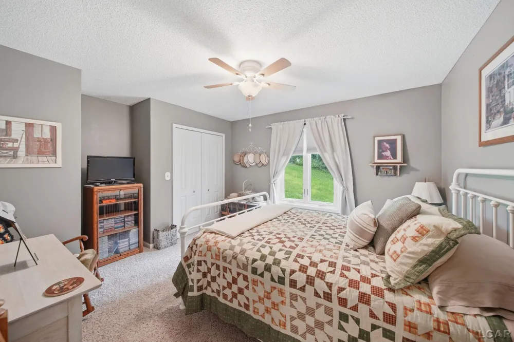 6443 W Beecher Road Dover Township, MI 49235