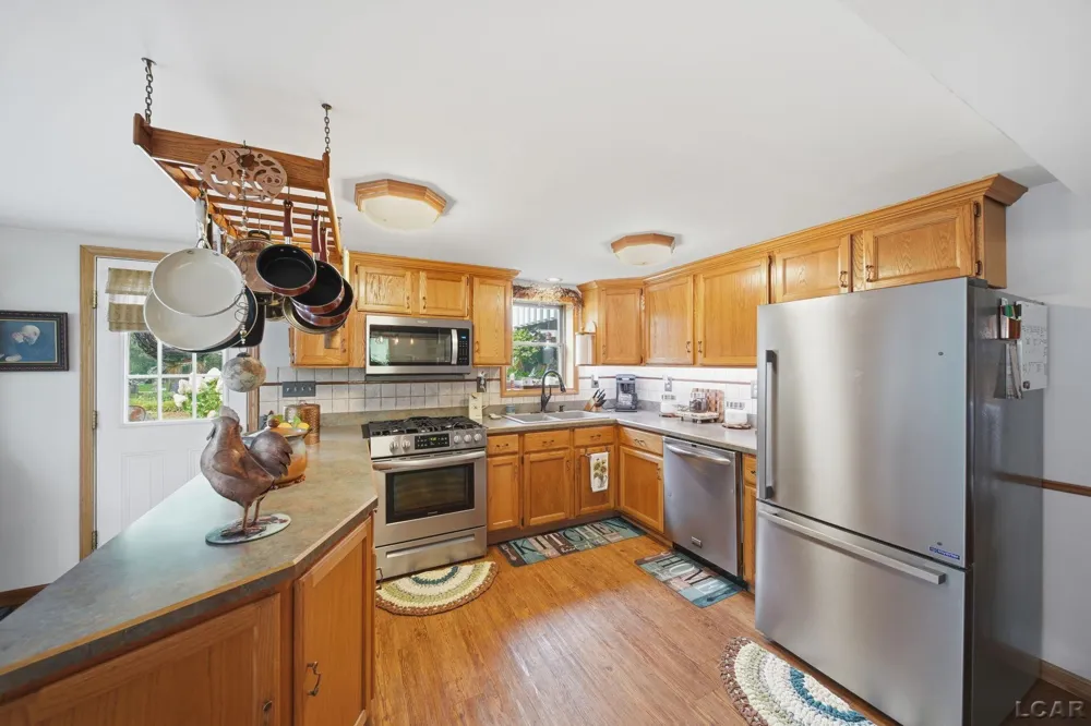 6443 W Beecher Road Dover Township, MI 49235