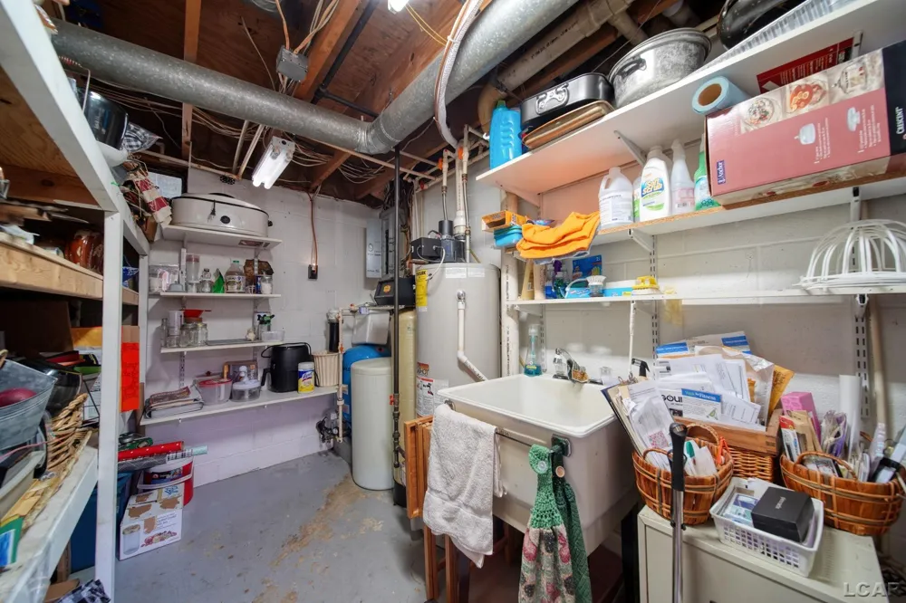 6443 W Beecher Road Dover Township, MI 49235