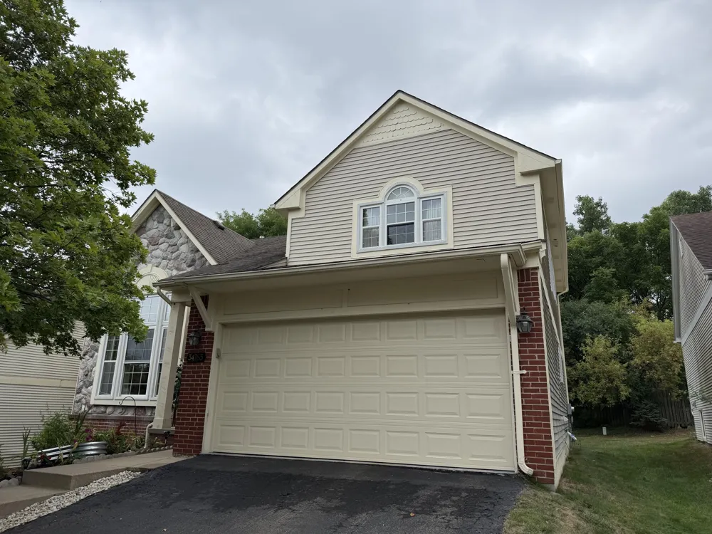 34763 Pickford Drive Farmington Hills City, MI 48335