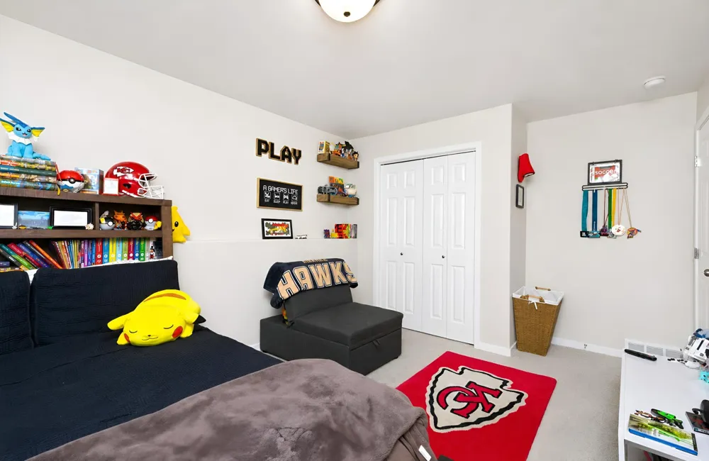 6892 Joseph Street Horace, ND 58047