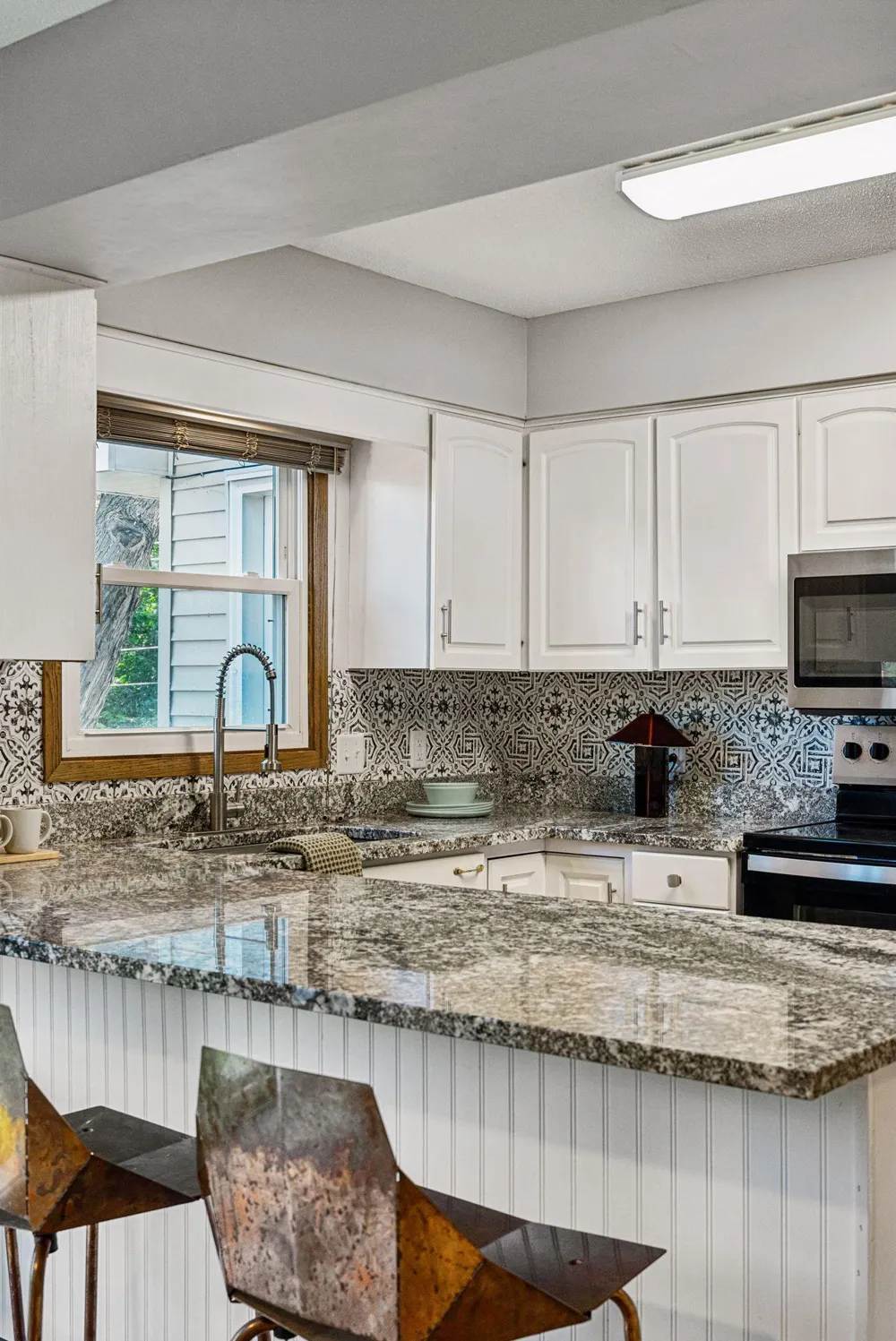 2708 Boone Avenue New Hope, MN 55427
