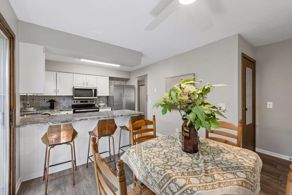 2708 Boone Avenue New Hope, MN 55427