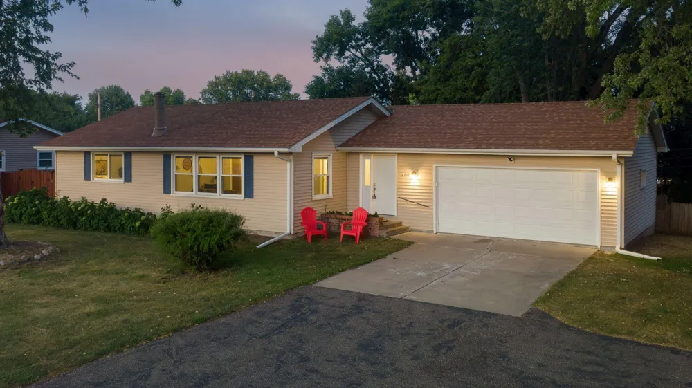 2708 Boone Avenue New Hope, MN 55427