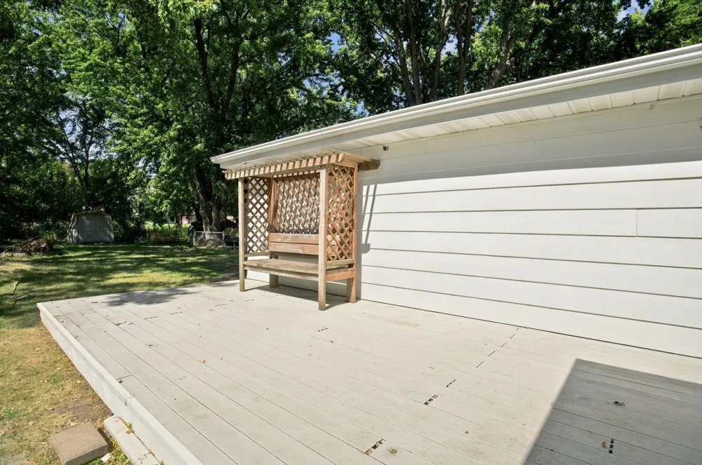 125 Hackberry Hill Orono, MN 55356