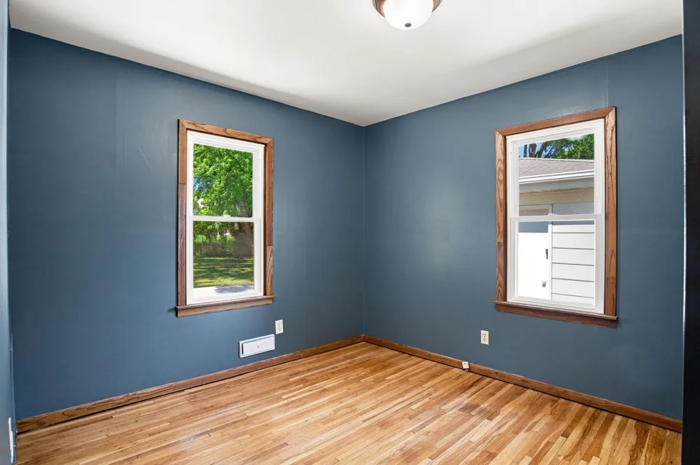 125 Hackberry Hill Orono, MN 55356
