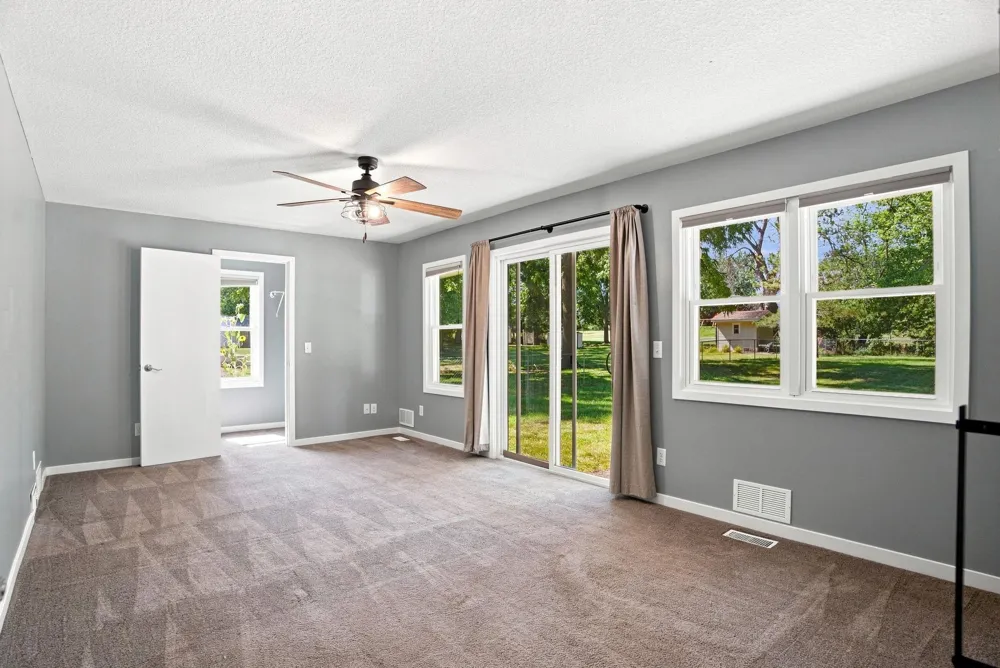 125 Hackberry Hill Orono, MN 55356