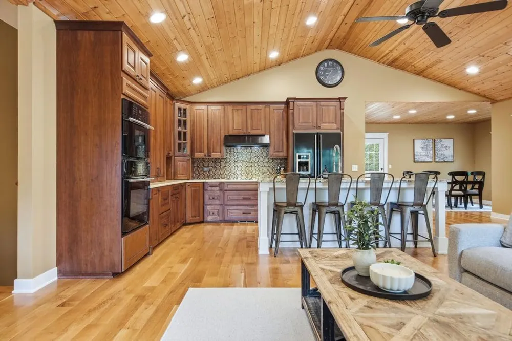 13508 Sunset Trail Plymouth, MN 55441