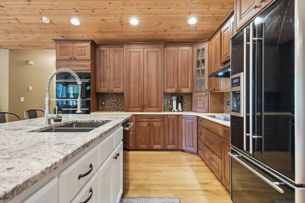 13508 Sunset Trail Plymouth, MN 55441