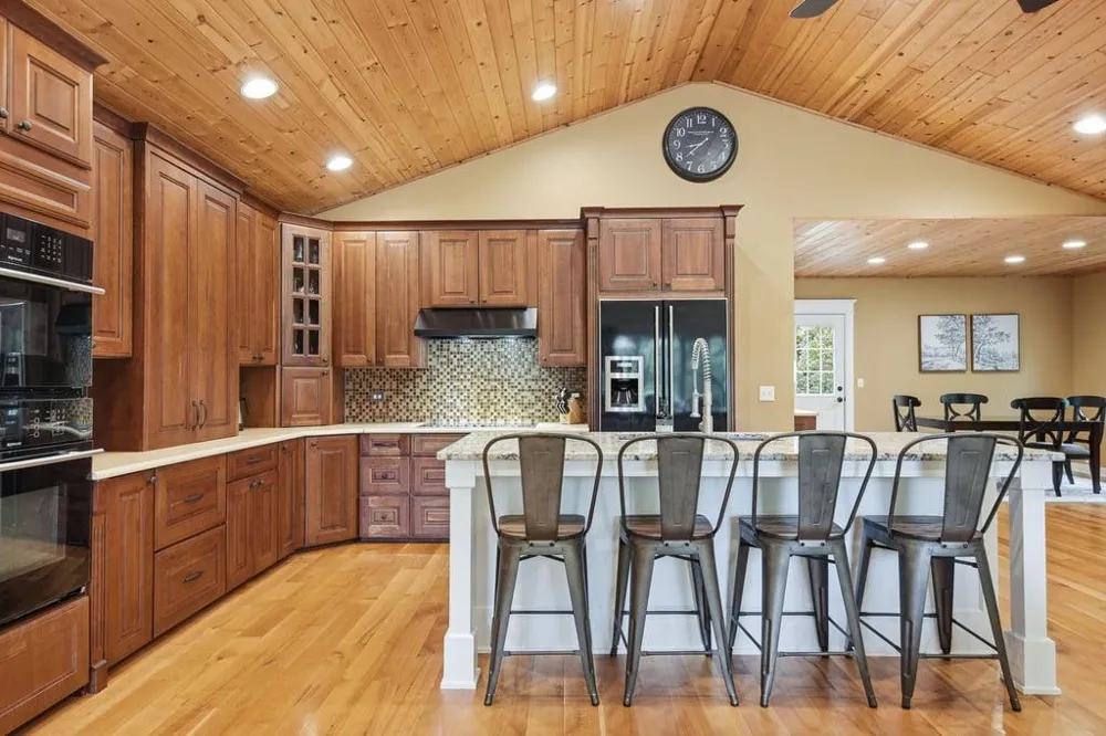 13508 Sunset Trail Plymouth, MN 55441