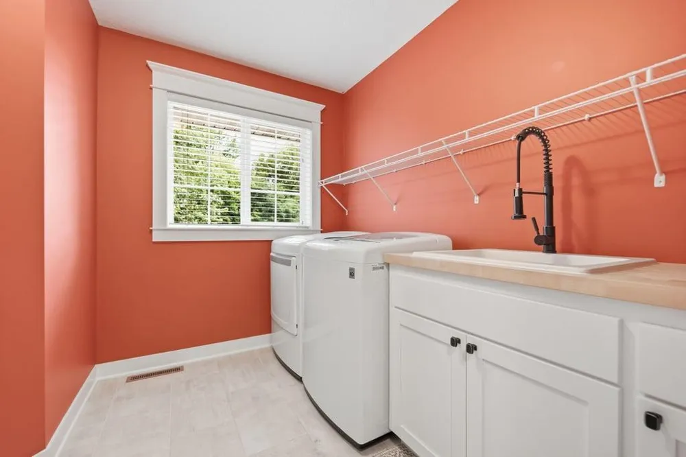 13508 Sunset Trail Plymouth, MN 55441