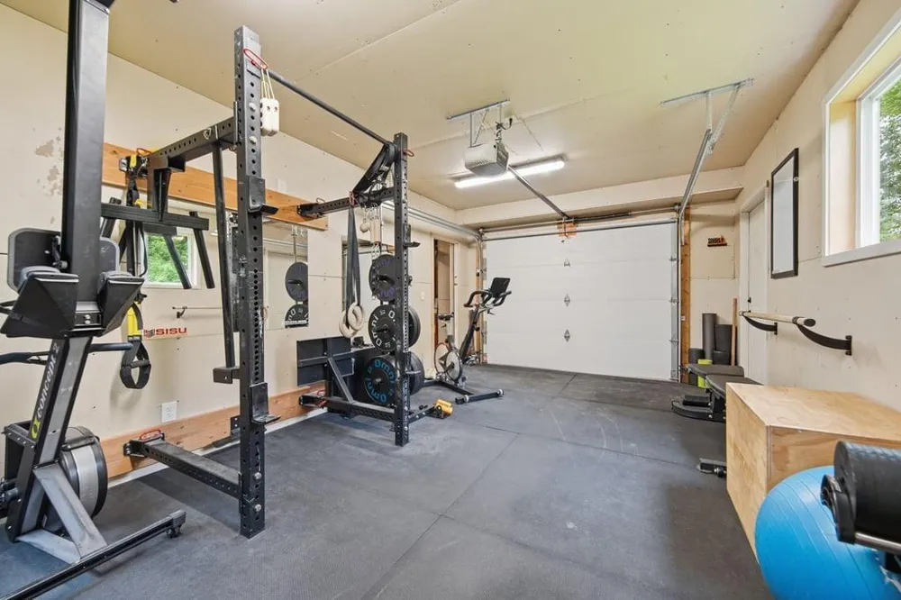 13508 Sunset Trail Plymouth, MN 55441