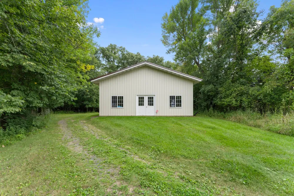 44727 Anchor Avenue Harris, MN 55032