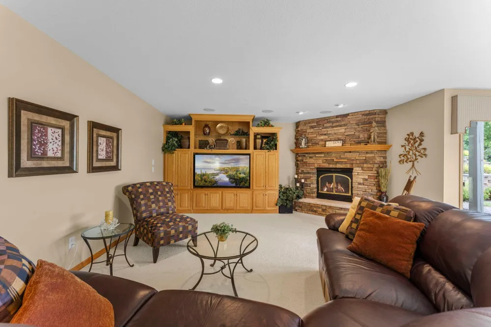 44727 Anchor Avenue Harris, MN 55032