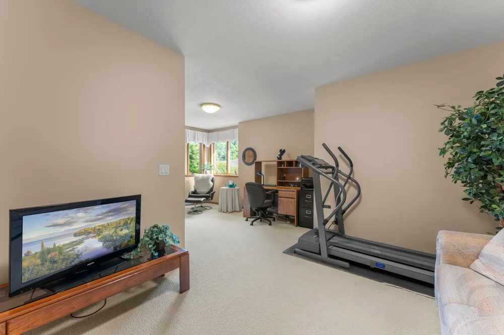 44727 Anchor Avenue Harris, MN 55032