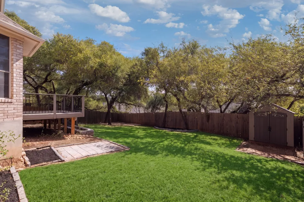 7113 Bending Oak Road Austin, TX 78749