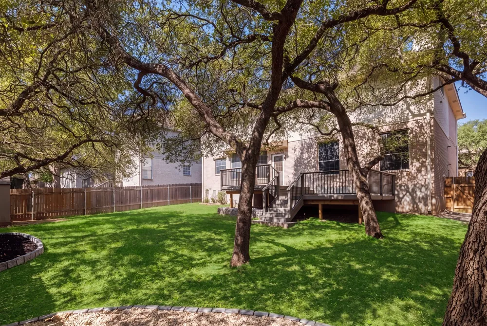 7113 Bending Oak Road Austin, TX 78749