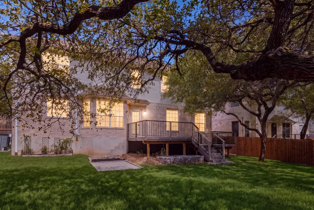7113 Bending Oak Road Austin, TX 78749