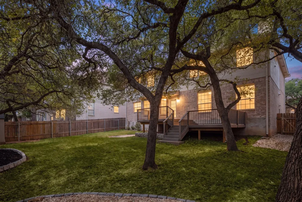 7113 Bending Oak Road Austin, TX 78749