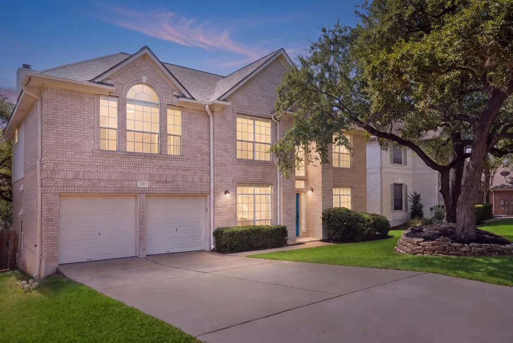 7113 Bending Oak Road Austin, TX 78749