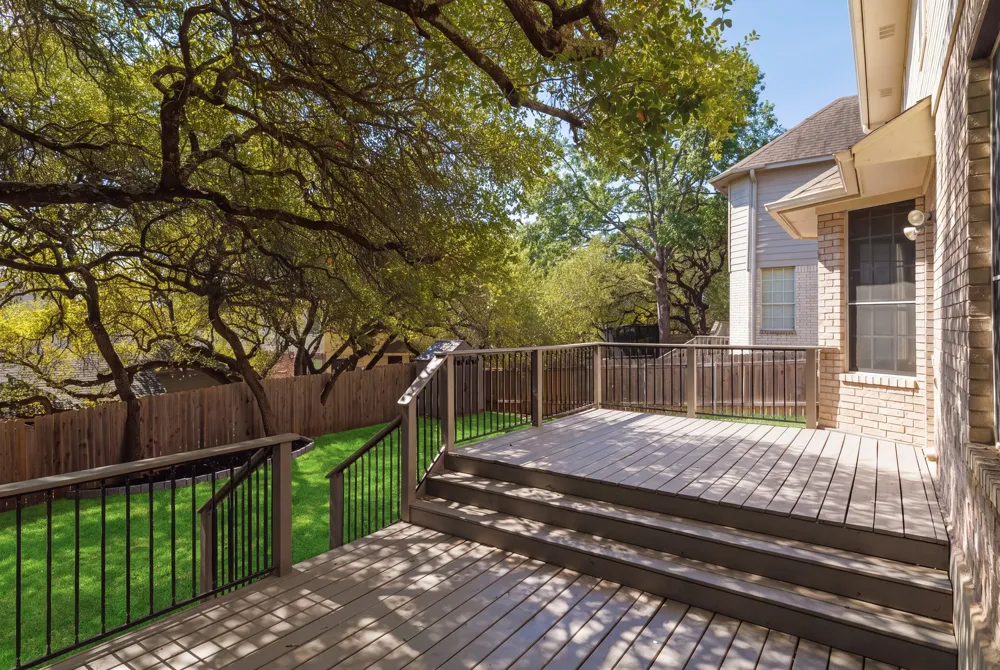 7113 Bending Oak Road Austin, TX 78749
