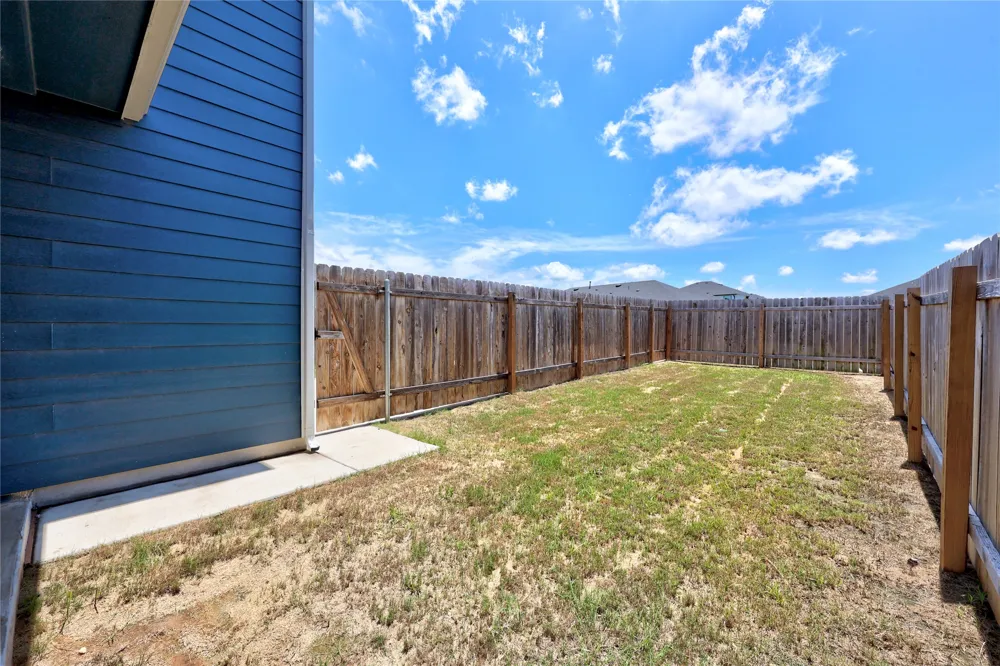 117 Shenandoah Drive Kyle, TX 78640