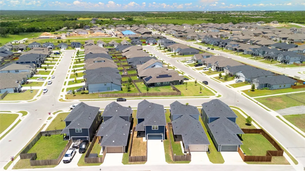117 Shenandoah Drive Kyle, TX 78640