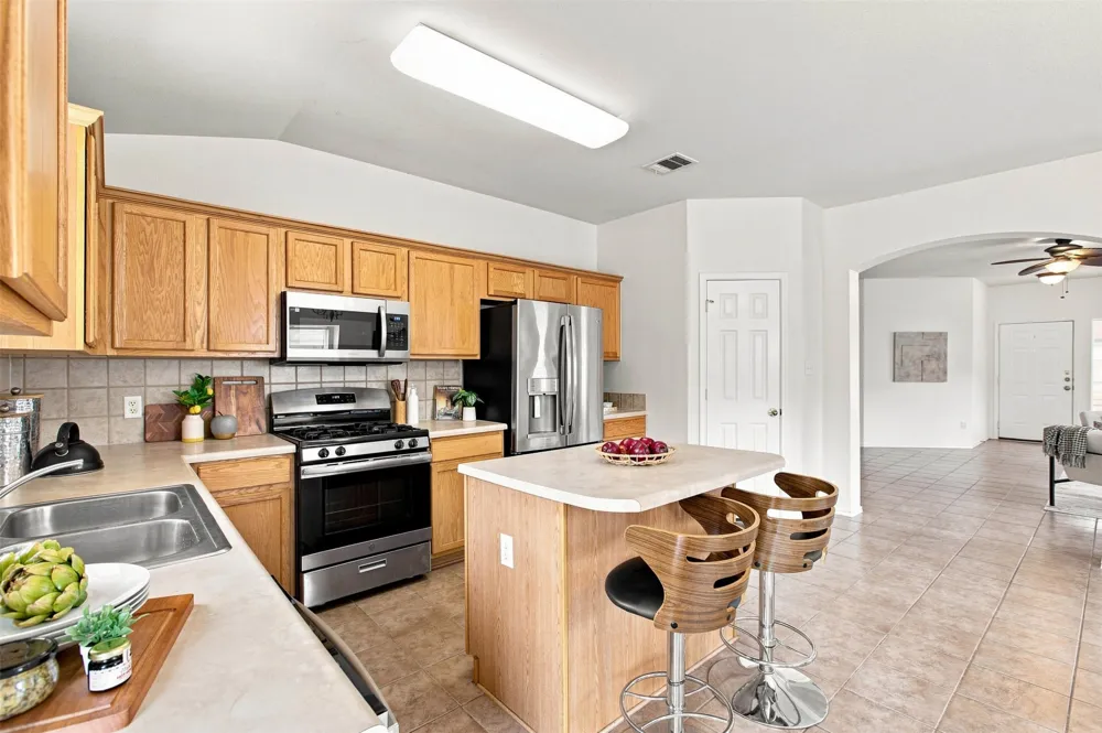 3321 Blue Ridge Drive Round Rock, TX 78681