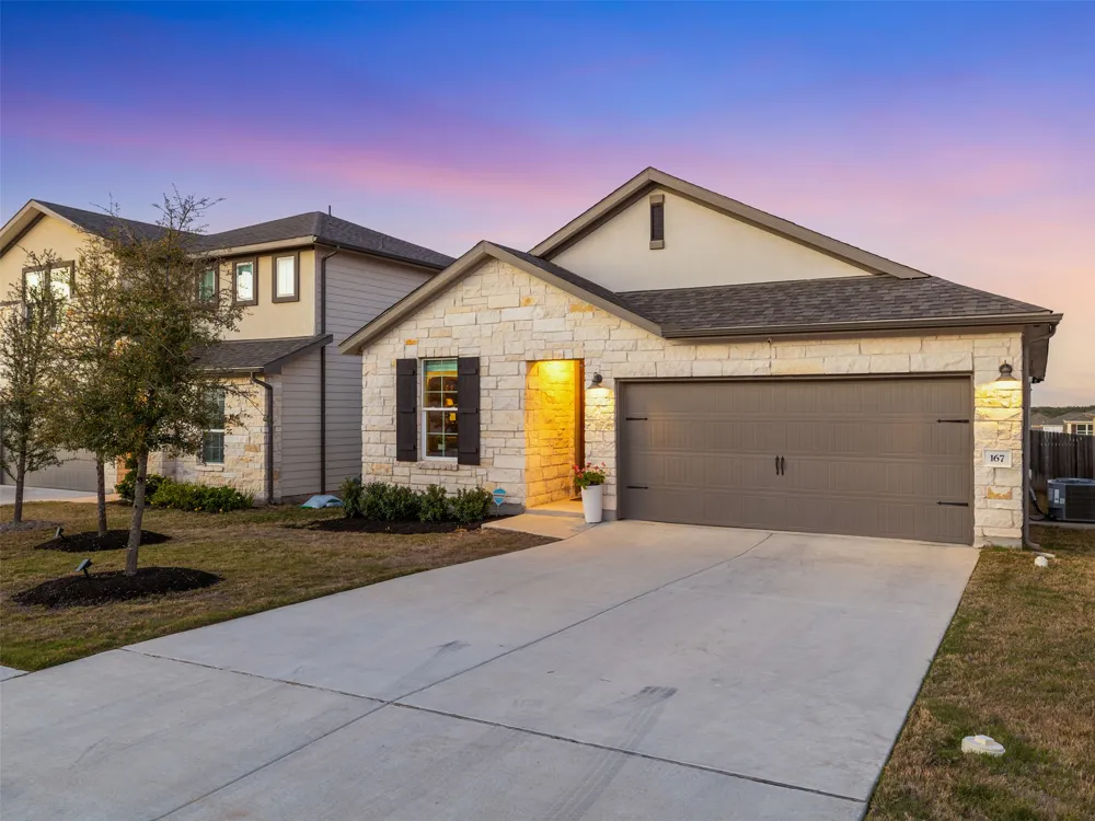 167 Victoria Peak Loop Dripping Springs, TX 78620