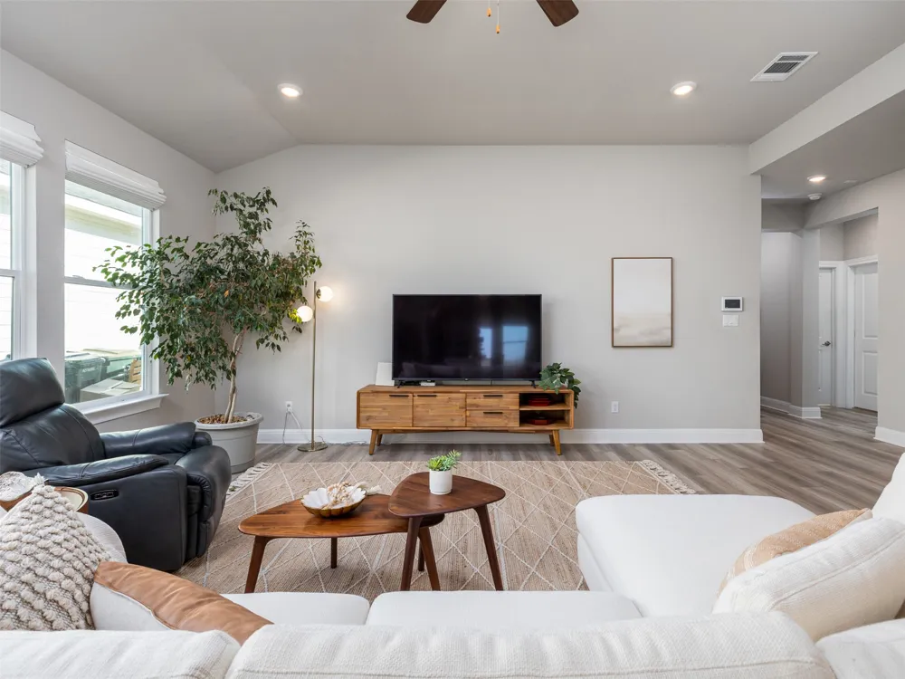 167 Victoria Peak Loop Dripping Springs, TX 78620