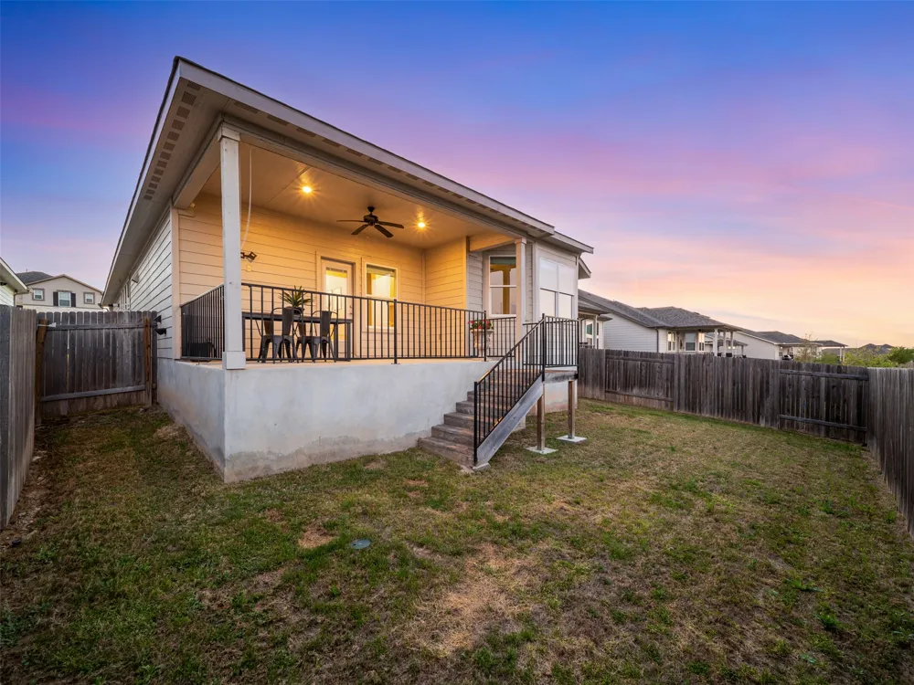 167 Victoria Peak Loop Dripping Springs, TX 78620