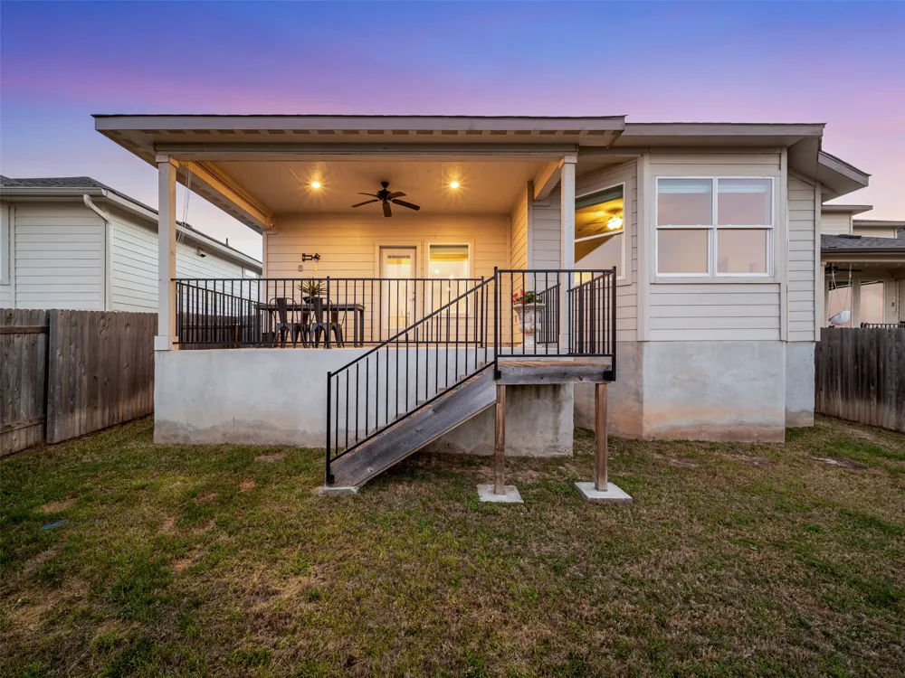 167 Victoria Peak Loop Dripping Springs, TX 78620