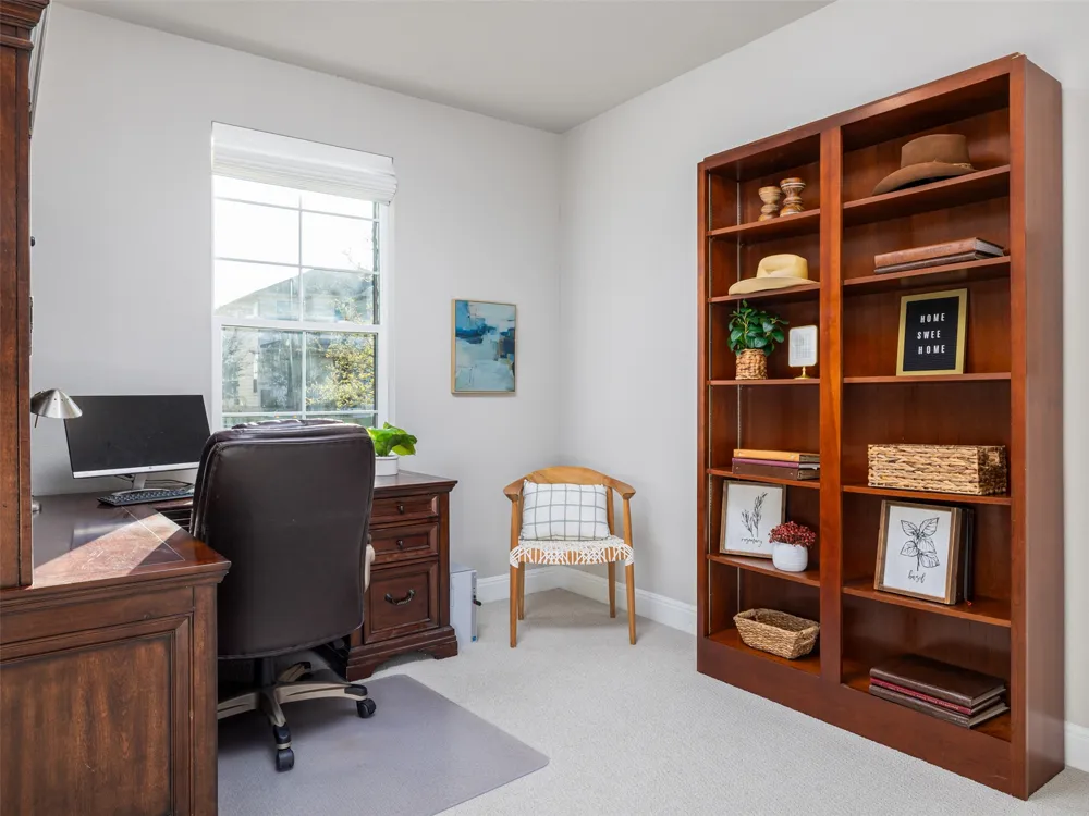 167 Victoria Peak Loop Dripping Springs, TX 78620