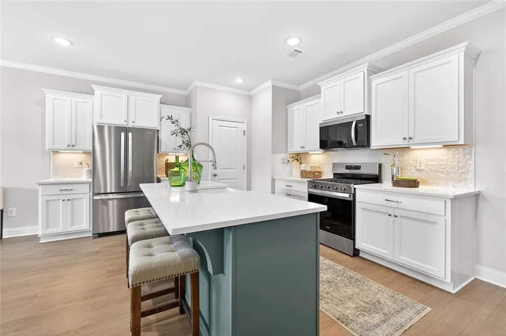 1138 Bartlett Trace Suwanee, GA 30024
