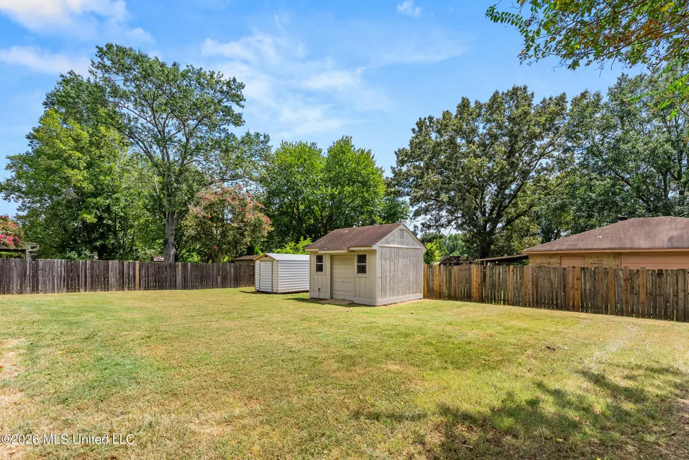 3855 Hilltop Drive Horn Lake, MS 38637