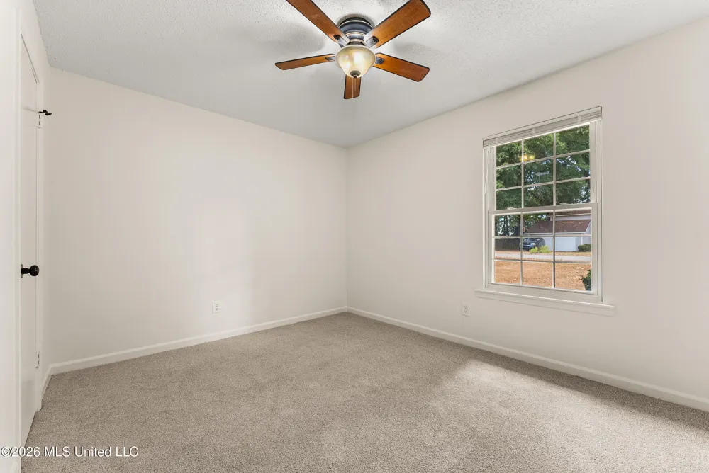 3855 Hilltop Drive Horn Lake, MS 38637