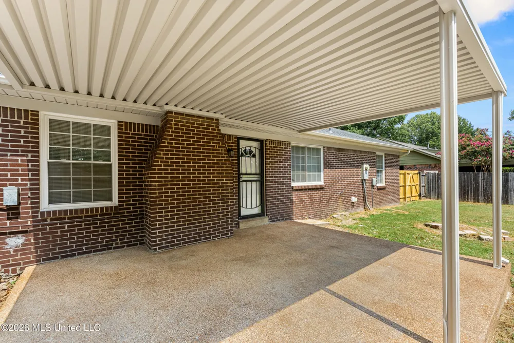 3855 Hilltop Drive Horn Lake, MS 38637