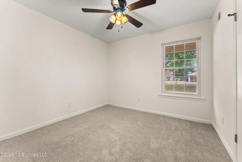 3855 Hilltop Drive Horn Lake, MS 38637
