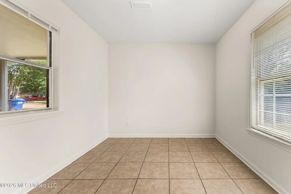 3855 Hilltop Drive Horn Lake, MS 38637