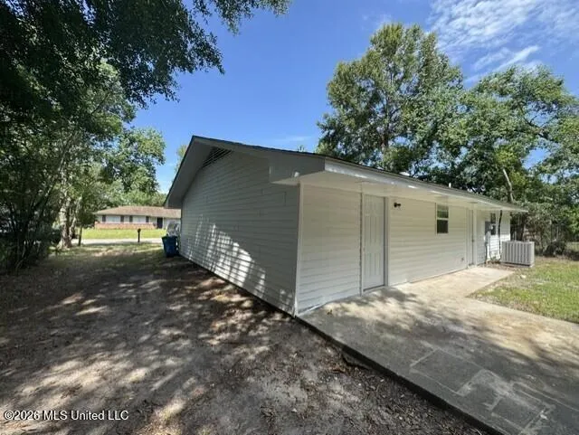 6564 Cortez Circle Ocean Springs, MS 39564