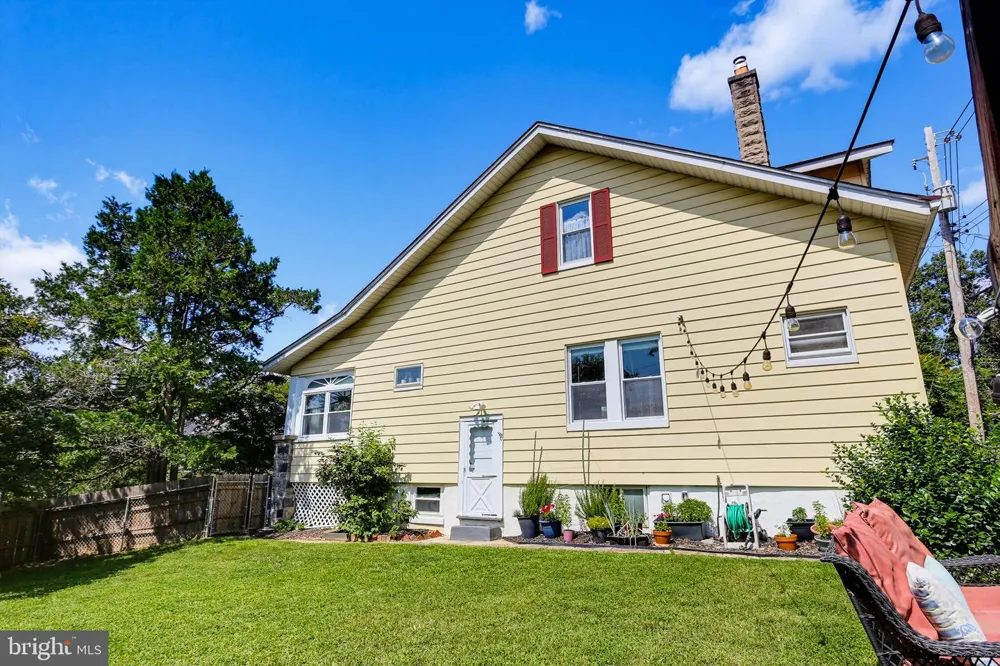 3030 IONA TERRACE Baltimore, MD 21214