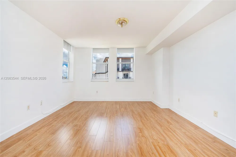 4100 Salzedo St #919 Coral Gables, FL 33146