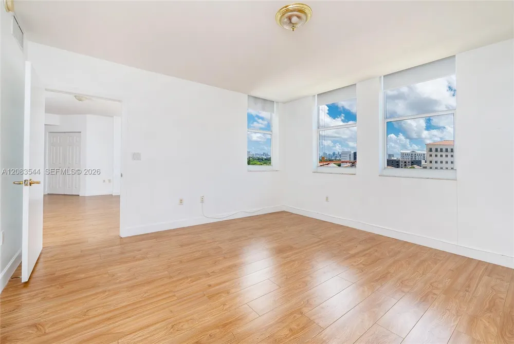 4100 Salzedo St #919 Coral Gables, FL 33146
