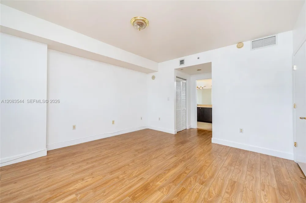 4100 Salzedo St #919 Coral Gables, FL 33146