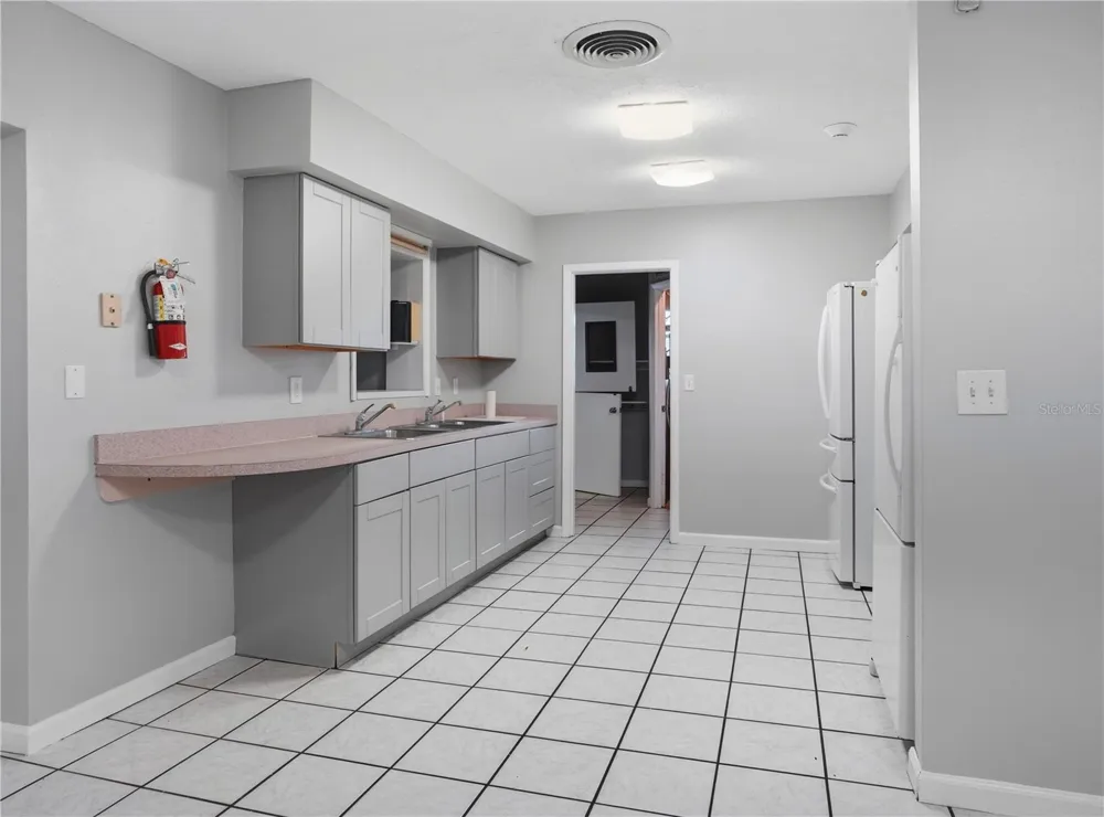 6926 RIDGE ROAD Port Richey, FL 34668