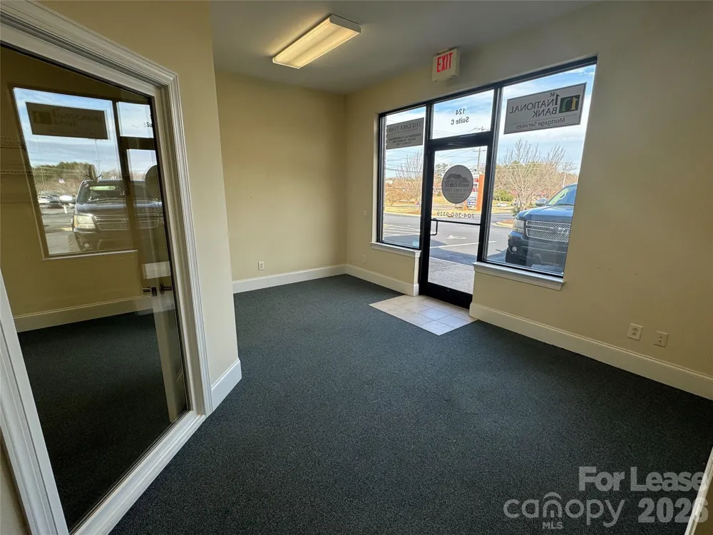 124 E Plaza Drive Mooresville, NC 28115