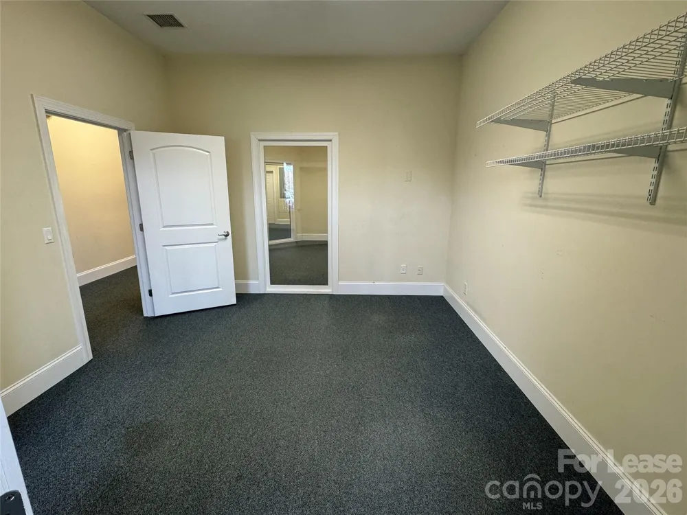 124 E Plaza Drive Mooresville, NC 28115